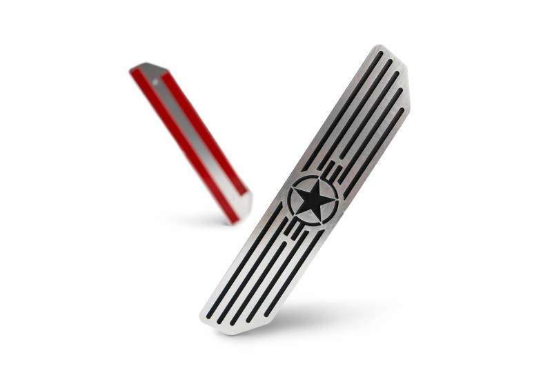 Jeep Wrangler Sill Plates - Rear - DV8 Offroad - Extruded Aluminum, Anodized Finish, Raised Brushed Accent Bars - Black - `18-`20